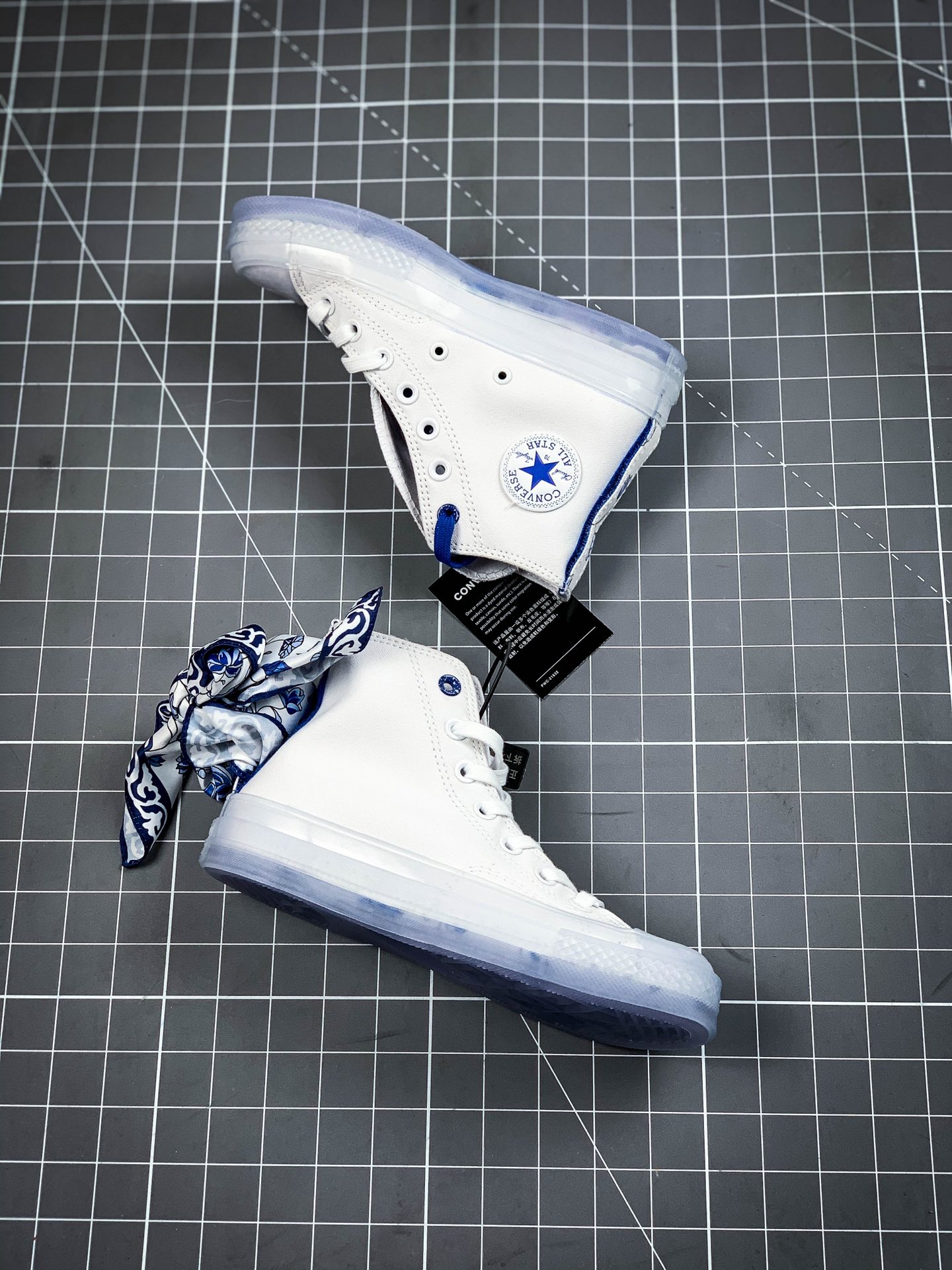 220 CONVERSE/匡威  经典款高帮丝绸款休闲板鞋