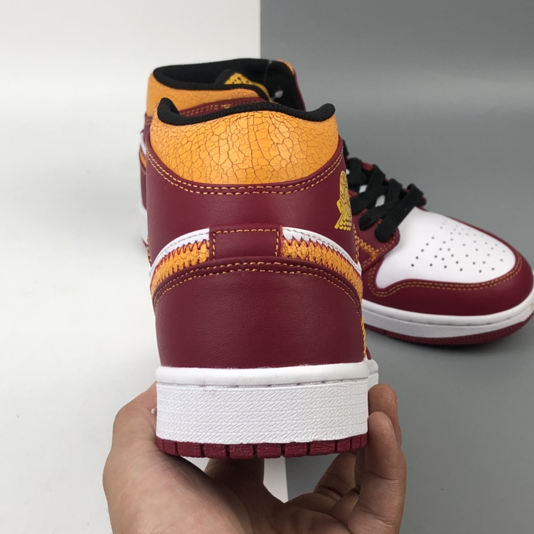 240 Air Jordan 1 Mid “Familia” 乔1 中帮百搭休闲运动板鞋 亡灵节 DC0350-100