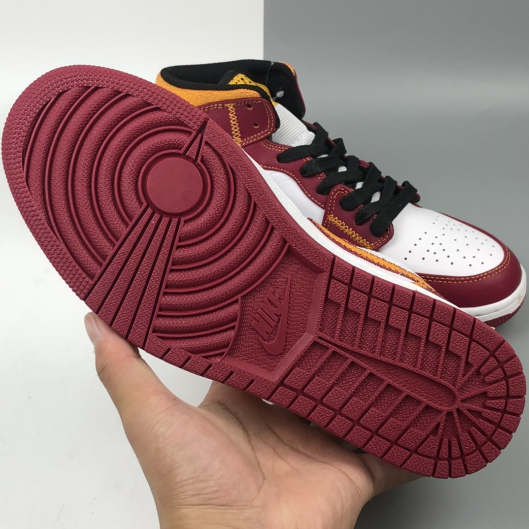 240 Air Jordan 1 Mid “Familia” 乔1 中帮百搭休闲运动板鞋 亡灵节 DC0350-100