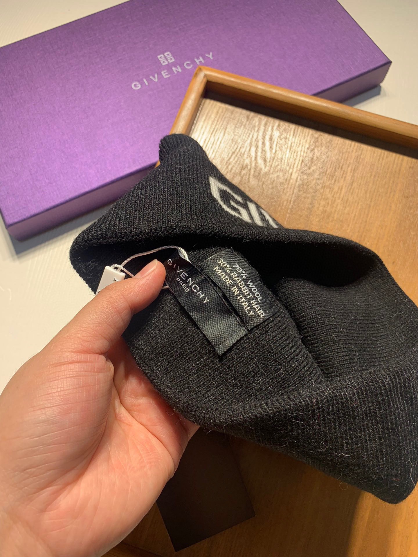 🌹。纪梵希。 【羊毛单帽】客供小羊毛！珍贵典藏的灵魂帽子！客供色纱.每个颜色都非常好看！经典！手感软腻.