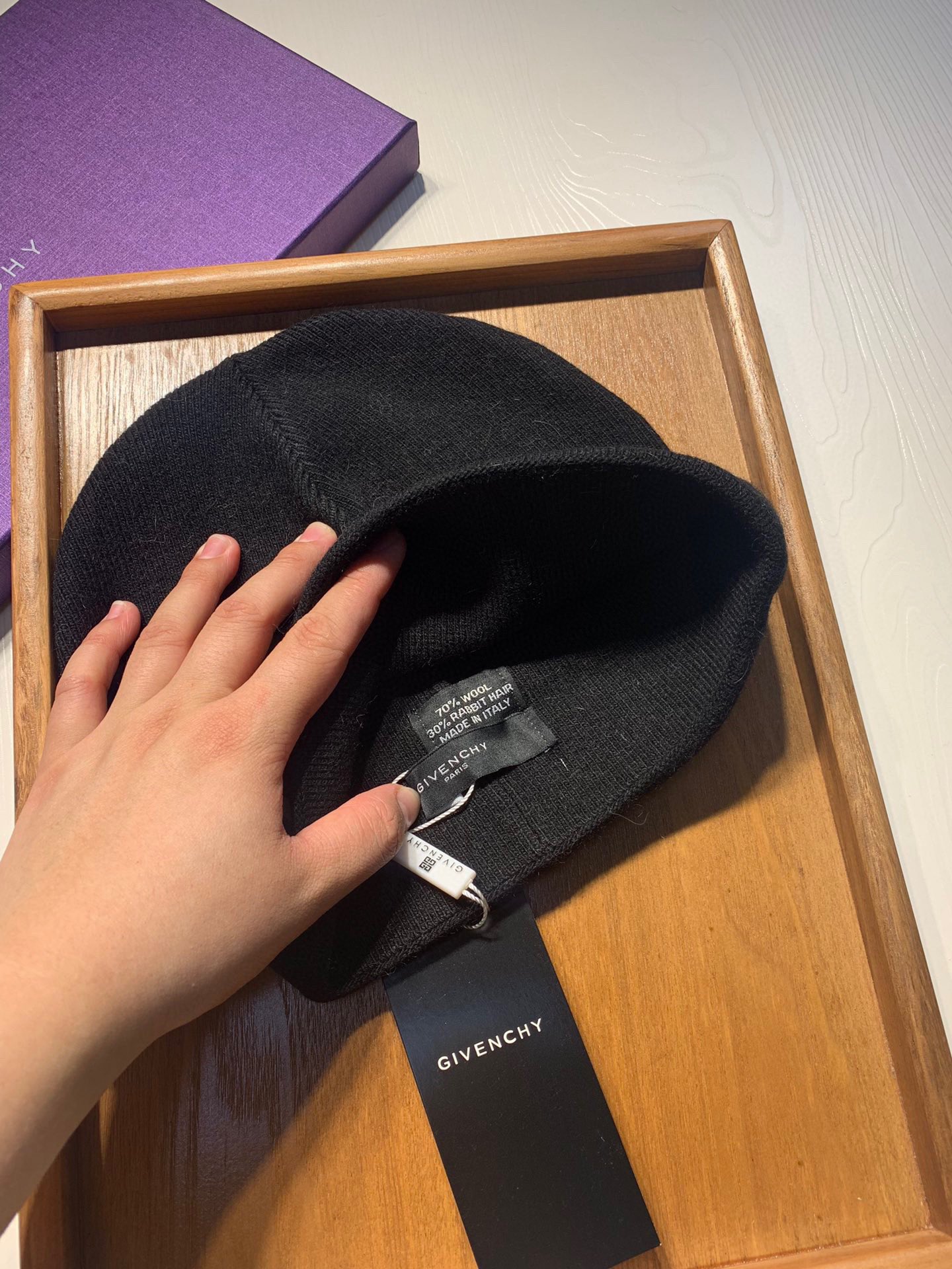 🌹。纪梵希。 【羊毛单帽】客供小羊毛！珍贵典藏的灵魂帽子！客供色纱.每个颜色都非常好看！经典！手感软腻.