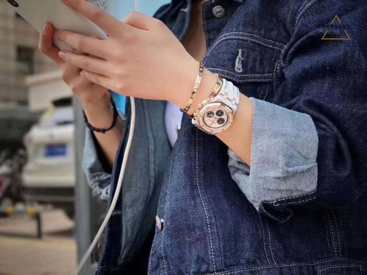 Audemars Piguet 爱彼皇家橡树离岸型系列女表