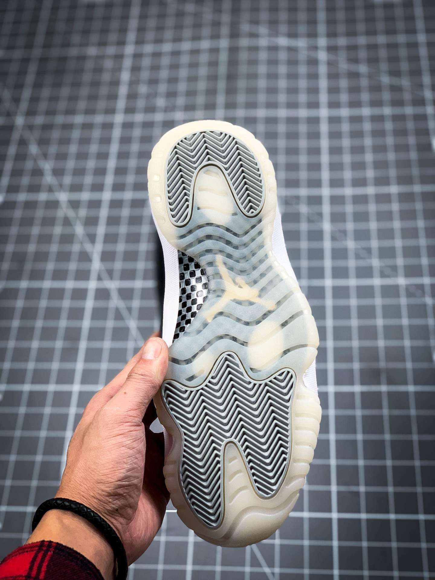 240  Air Jordan 11 ” Silver Eyelets ” AJ11乔11 大魔王2.0 男子文化篮球鞋 CT8012-011