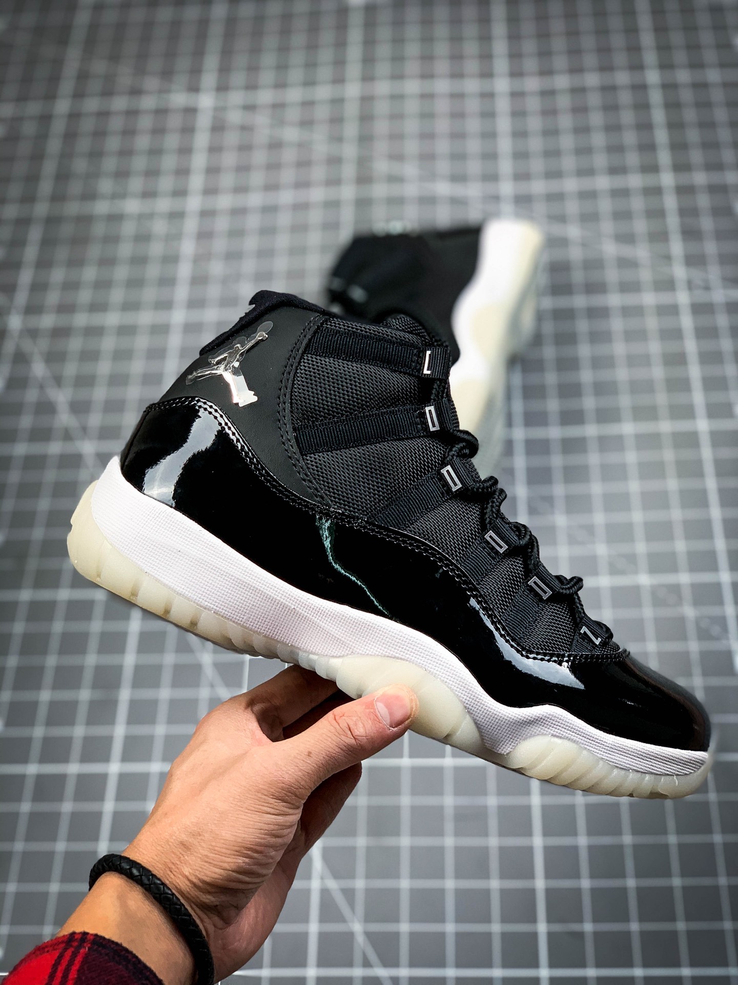 240  Air Jordan 11 ” Silver Eyelets ” AJ11乔11 大魔王2.0 男子文化篮球鞋 CT8012-011