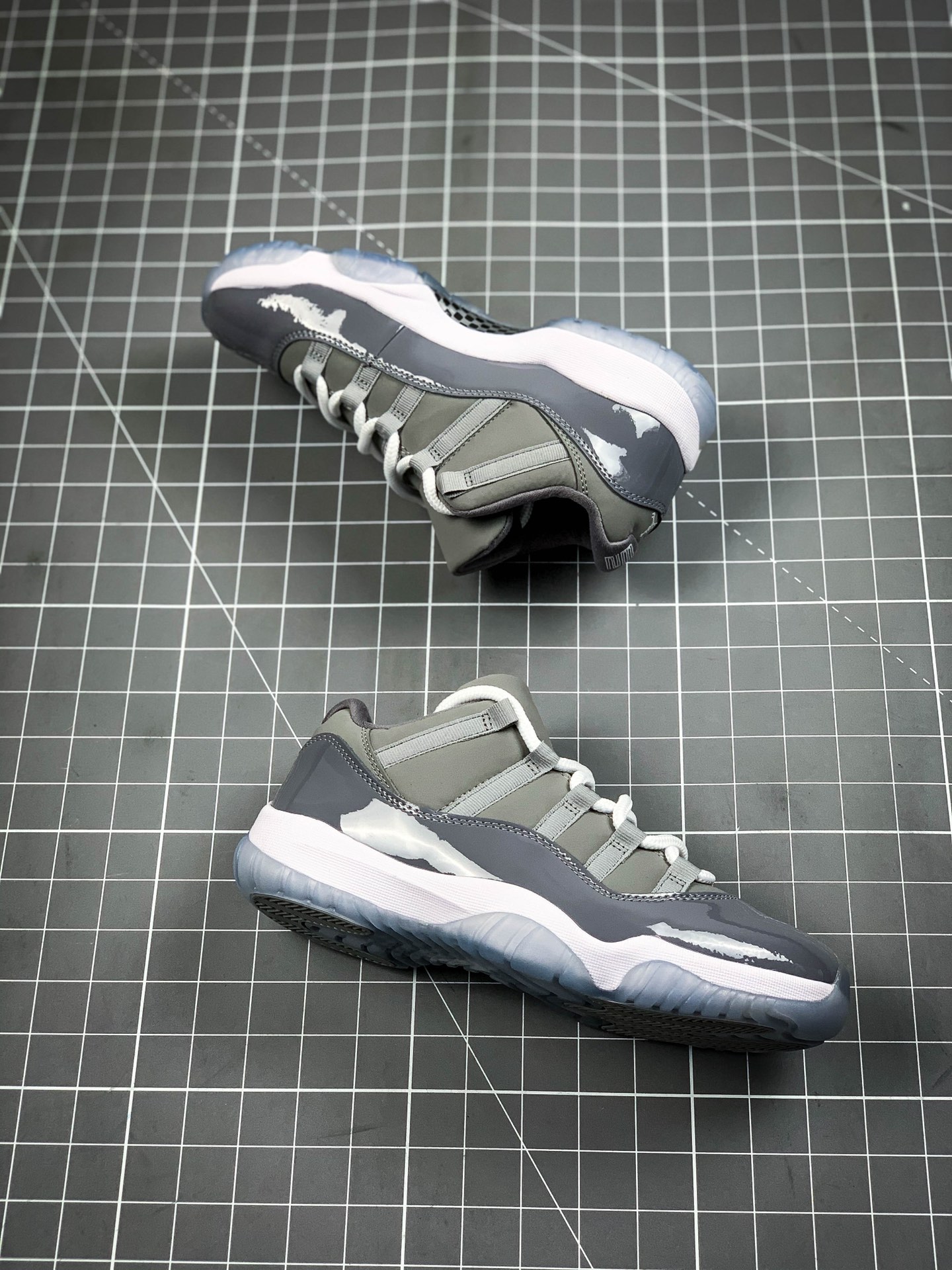 220 公司级 Nike Air Jordan 11  AJ11 原厂 高帮时尚休闲篮球鞋378037-003