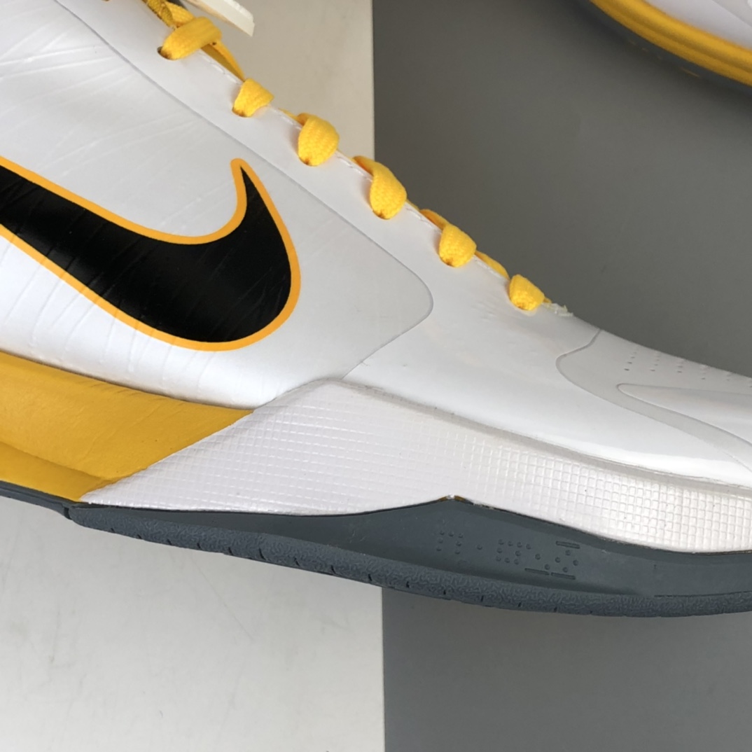 290 Nike Zoom Kobe 5 科比5代男子实战篮球鞋 386430-104