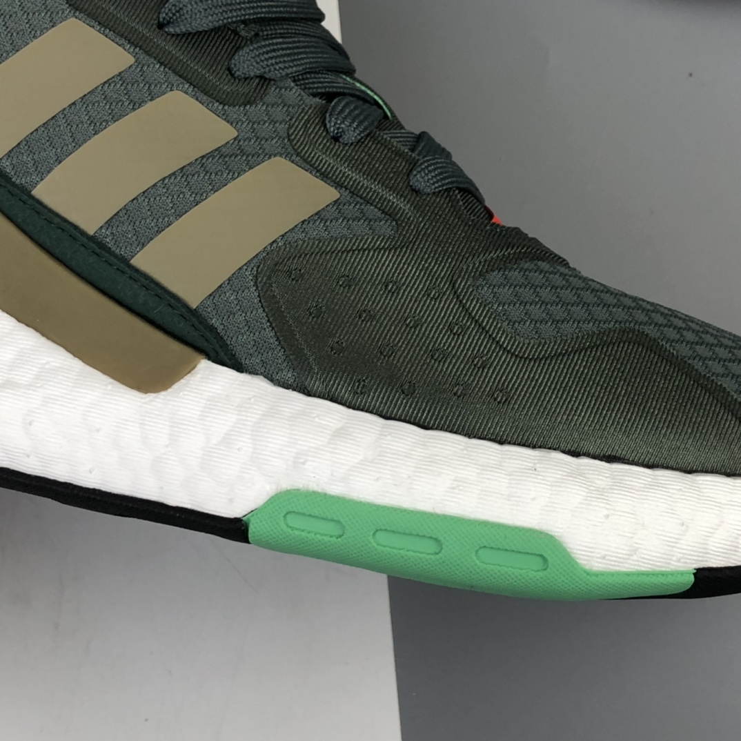 200 Adidas Originals 2020 Day Jogger Boost 三叶草2020版慢跑者系列高弹复古休闲运动跑鞋 夜行者二代 FW4817