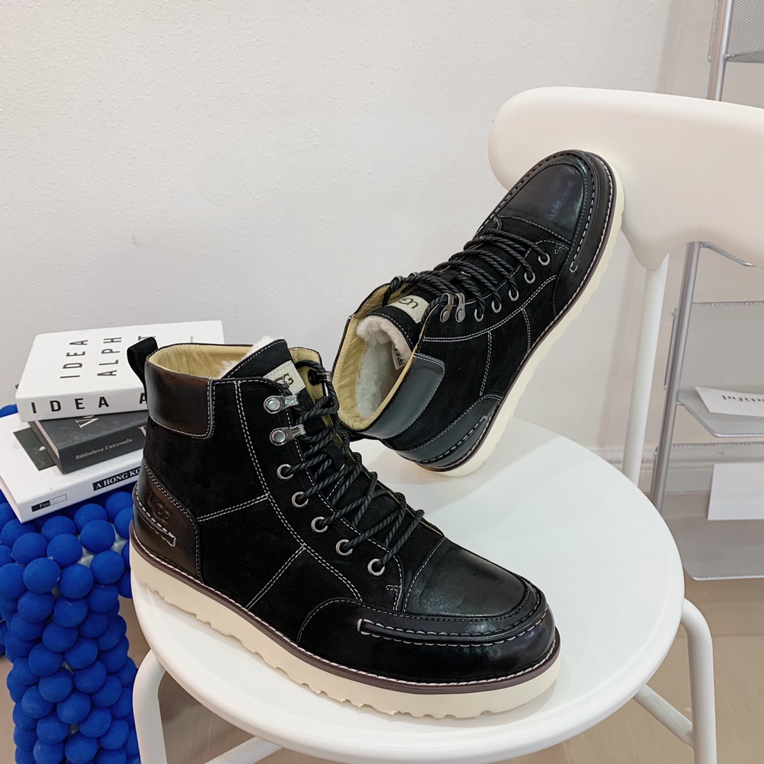 爆款来袭 【UGG男鞋】 版型好到不多说，品质、做工、材料再度升级帅气来袭👏俊朗的外形👏精致的做工👏上等