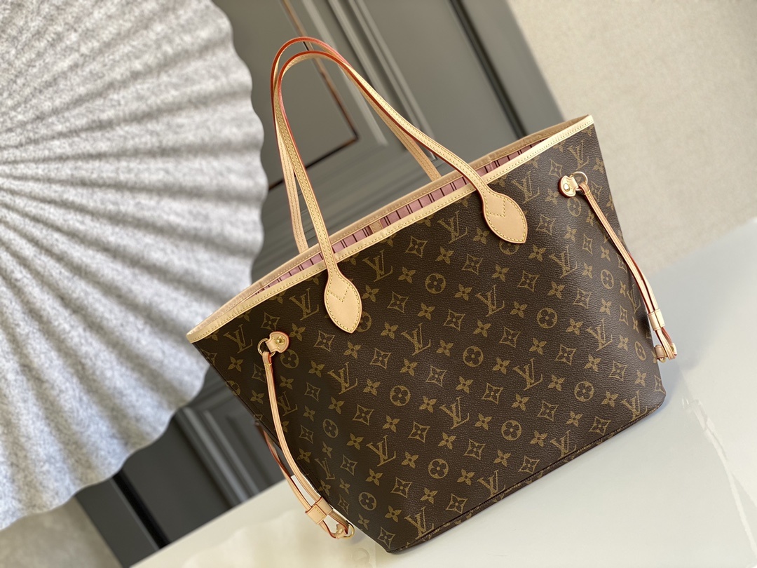 M50366顶级原单NEVERFULL中号手袋Neverfull经典手袋探索袋内精致细节重新设计的内袋采