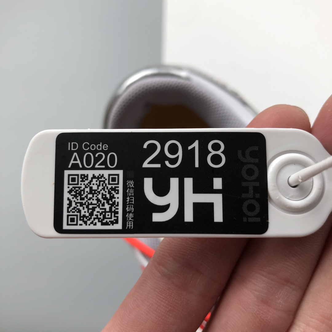 ¡Escanea el código QR para mostrar!