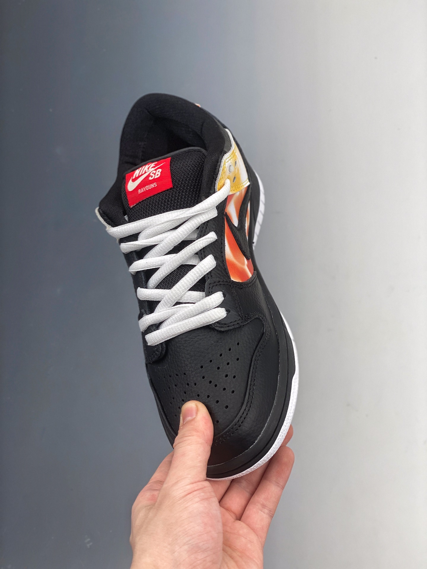 180   Nike SB Dunk Low Pro QS”Viernam 25 Anniversary”扣篮系列低帮经典百搭休闲运动板鞋“黑黄橙扎染外星人”  BQ6832-001