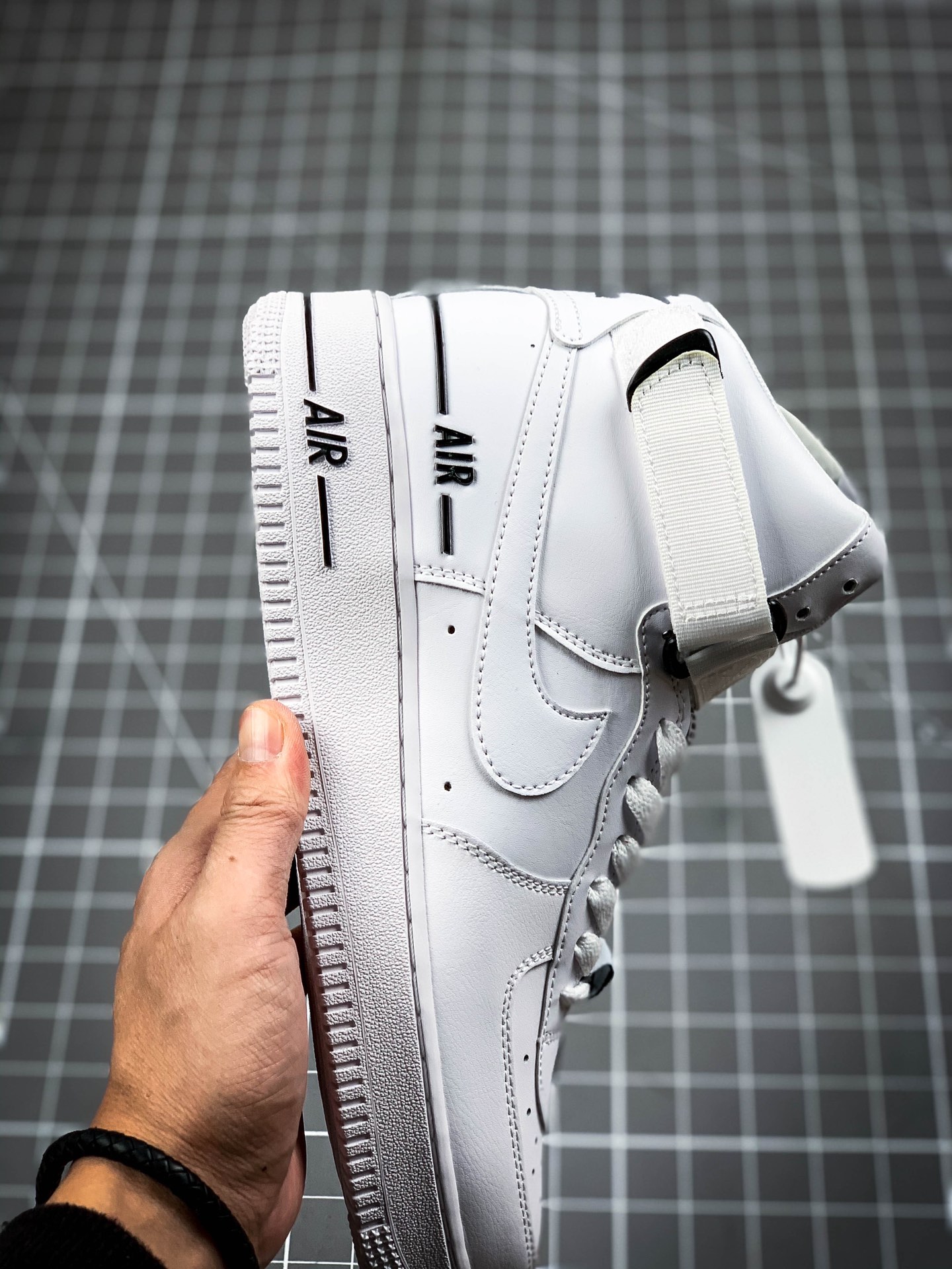 220 海外限定别注空军一号 Nike Air Force 1 High '07 Lv8 “Double Air” 白黑串标 空军一号 CJ1385-100