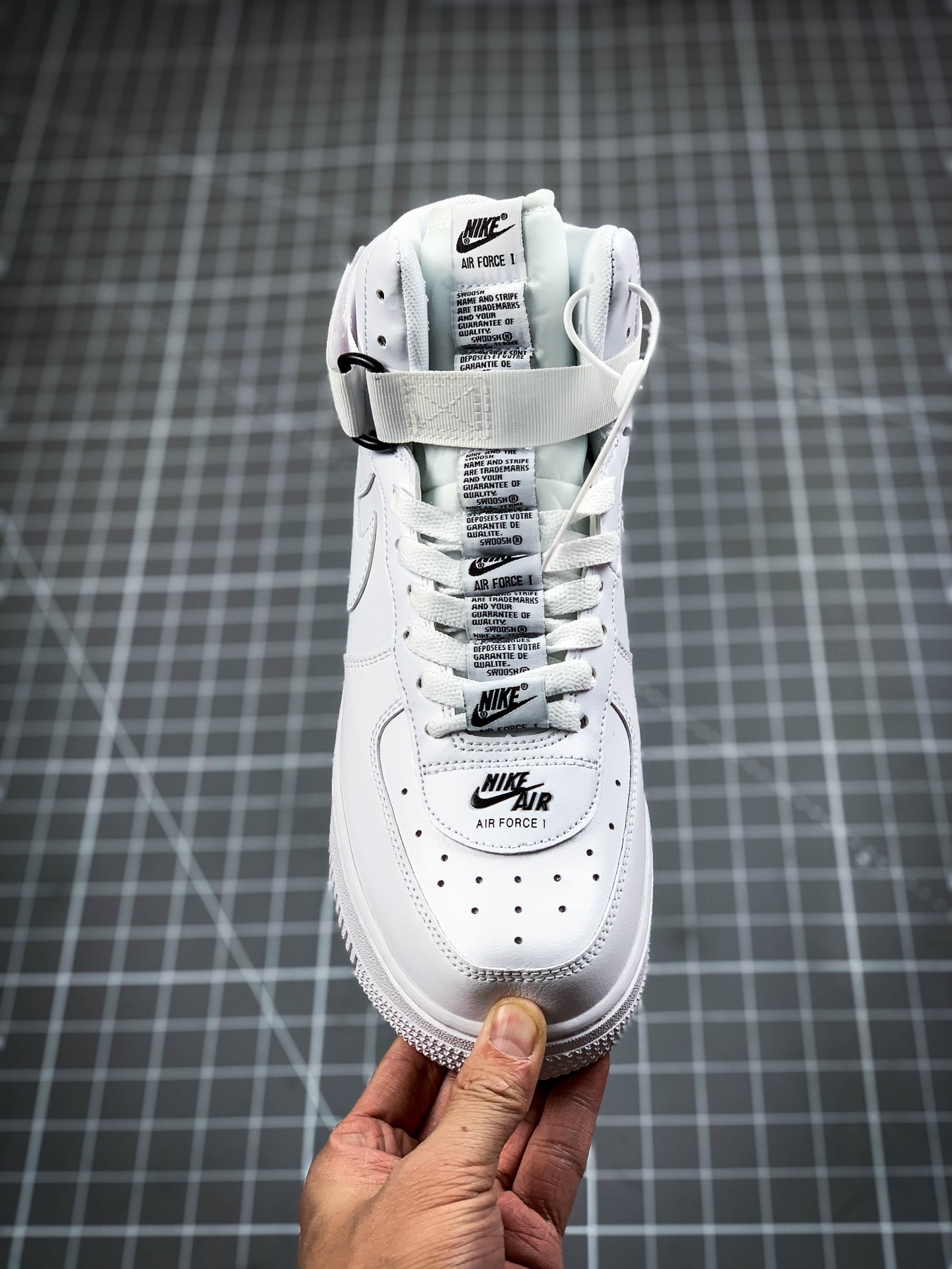 220 海外限定别注空军一号 Nike Air Force 1 High '07 Lv8 “Double Air” 白黑串标 空军一号 CJ1385-100