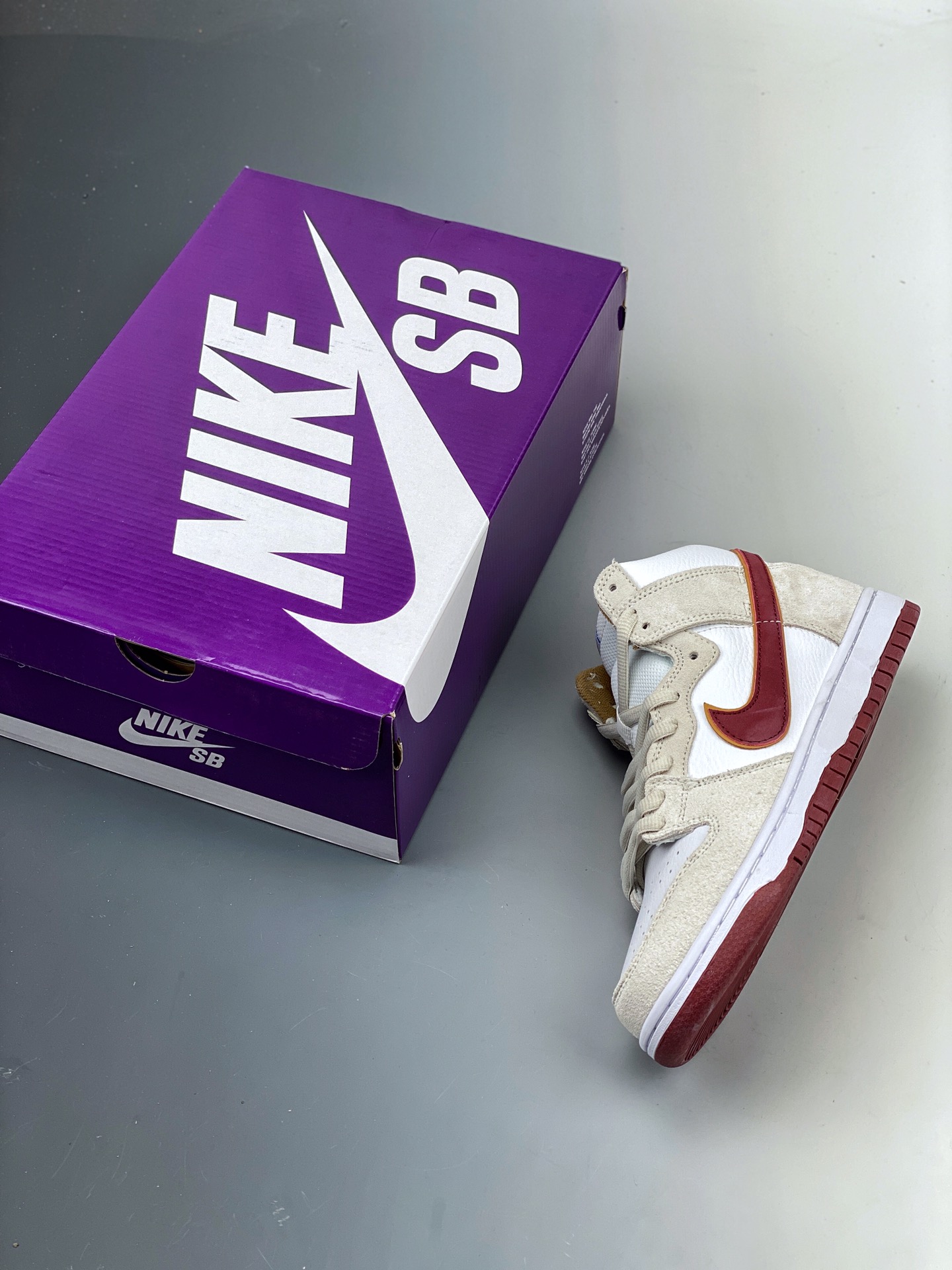 180 耐克 Nike SB Dunk Low 扣篮高帮系列复古低帮休闲运动滑板板鞋CV9499-100