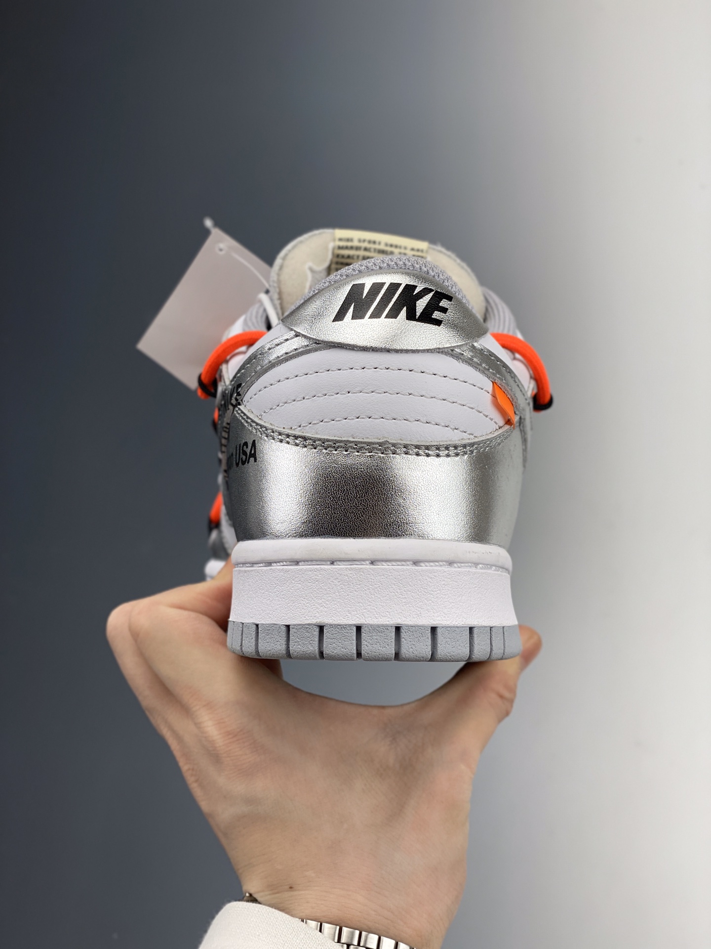 380    Nike SB Dunk OFF-WHITE 联名 白银CT0856-800