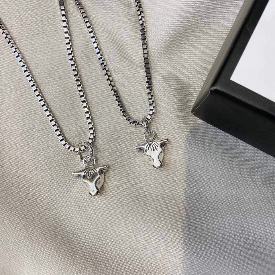 NO:114323,Gucci 925 sterling silver king Yibo's same bullhead necklace is amazing!  Size 505cm Box chain weighs about 24g, jewelry quality, gucci, gucci, necklace, pure silver19860909Gucci古驰925纯银王一博同款牛头项链牛气逼人！ 尺寸505cm 盒仔链 重约24g,饰品精品,gucci,gucci,necklace,pure silver,Jewelry