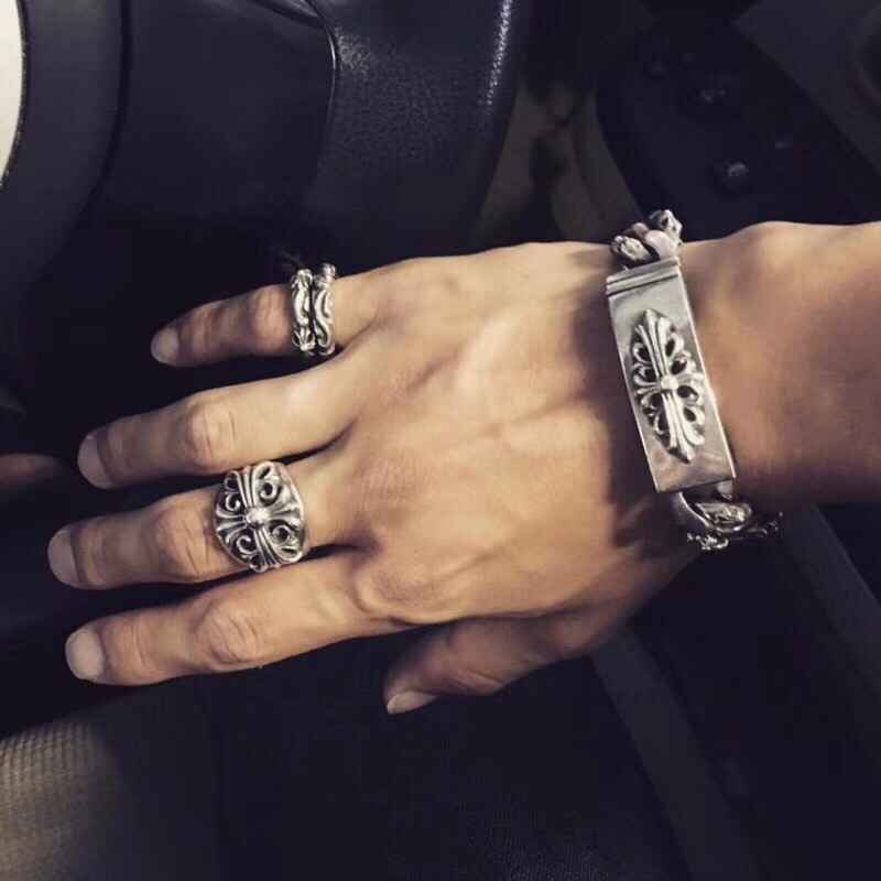 Chrome Hearts 𝐂𝐡𝐫𝐨𝐦𝐞 𝐡𝐞𝐚𝐫𝐭𝐬 克罗心十字花男士手链