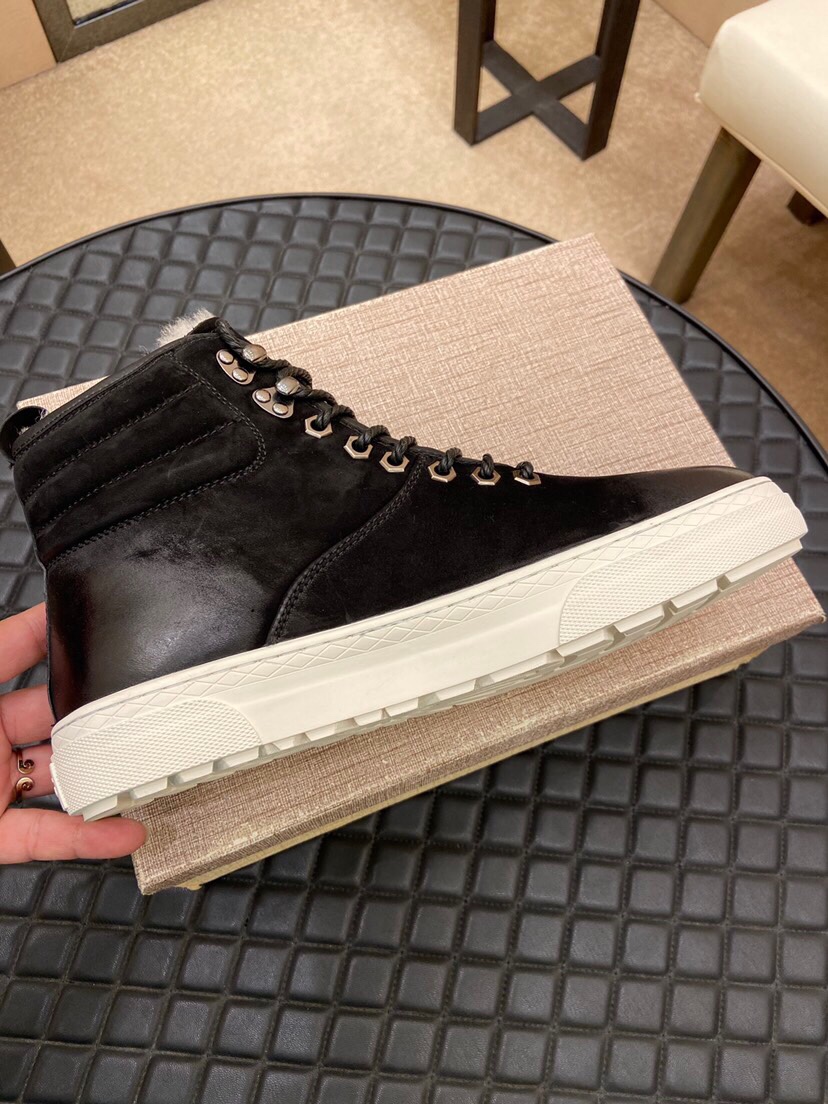 （真全羊毛里不加丝假毛）【UGG男鞋】 版型好到不多说，品质、做工、材料再度升级帅气来袭👏俊朗的外形👏精