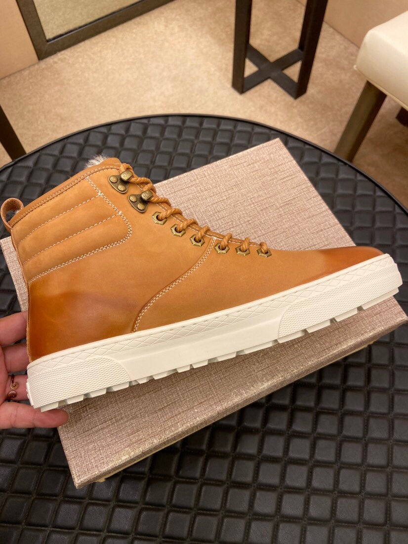 （真全羊毛里不加丝假毛）【UGG男鞋】 版型好到不多说，品质、做工、材料再度升级帅气来袭👏俊朗的外形👏精