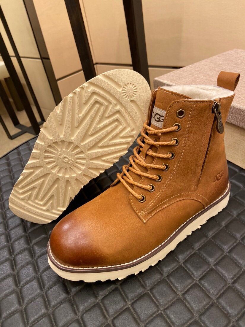 （真全羊毛里不加丝假毛）【UGG男鞋】 版型好到不多说，品质、做工、材料再度升级帅气来袭👏俊朗的外形👏精