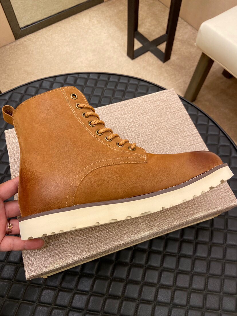 （真全羊毛里不加丝假毛）【UGG男鞋】 版型好到不多说，品质、做工、材料再度升级帅气来袭👏俊朗的外形👏精
