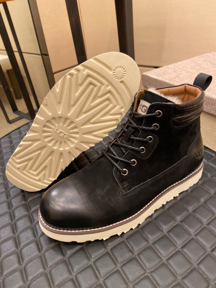 （真全羊毛里不加丝假毛）【UGG男鞋】 版型好到不多说，品质、做工、材料再度升级帅气来袭👏俊朗的外形👏精