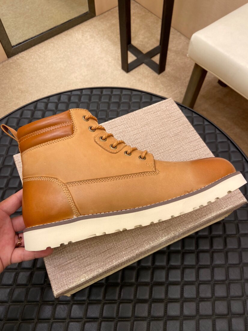（真全羊毛里不加丝假毛）【UGG男鞋】 版型好到不多说，品质、做工、材料再度升级帅气来袭👏俊朗的外形👏精