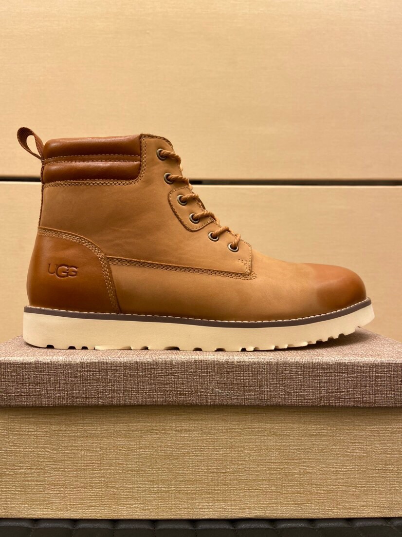 （真全羊毛里不加丝假毛）【UGG男鞋】 版型好到不多说，品质、做工、材料再度升级帅气来袭👏俊朗的外形👏精