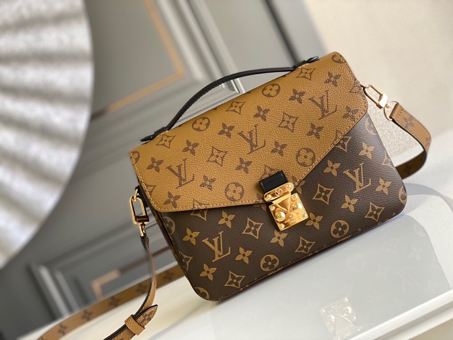 Highest Product Quality
 Louis Vuitton LV Pochette MeTis Bags Handbags Buy 1:1
 Gold Monogram Reverse Canvas Cowhide