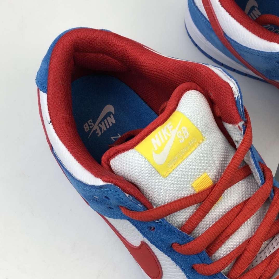 180 Nike SB Dunk Low“Doraemon” 机器猫主题配色低帮滑板鞋 819674-420