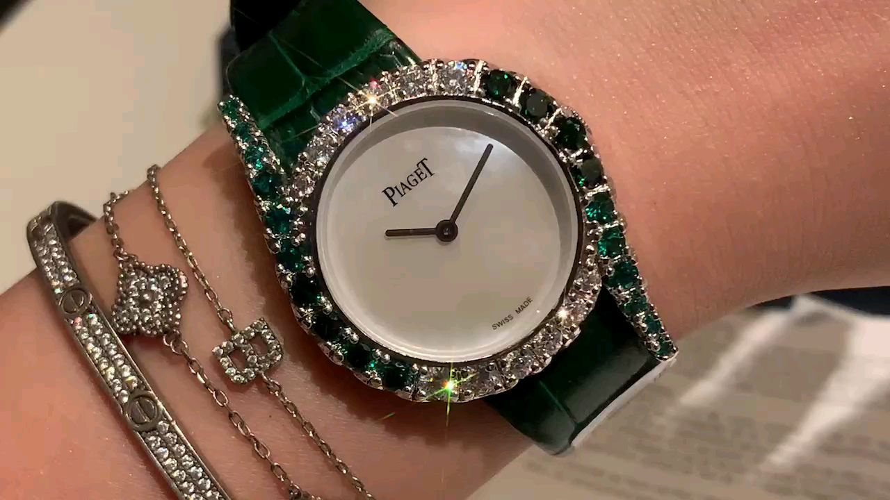 Piaget 伯爵69式贝壳面女表镶钻视频欣赏
