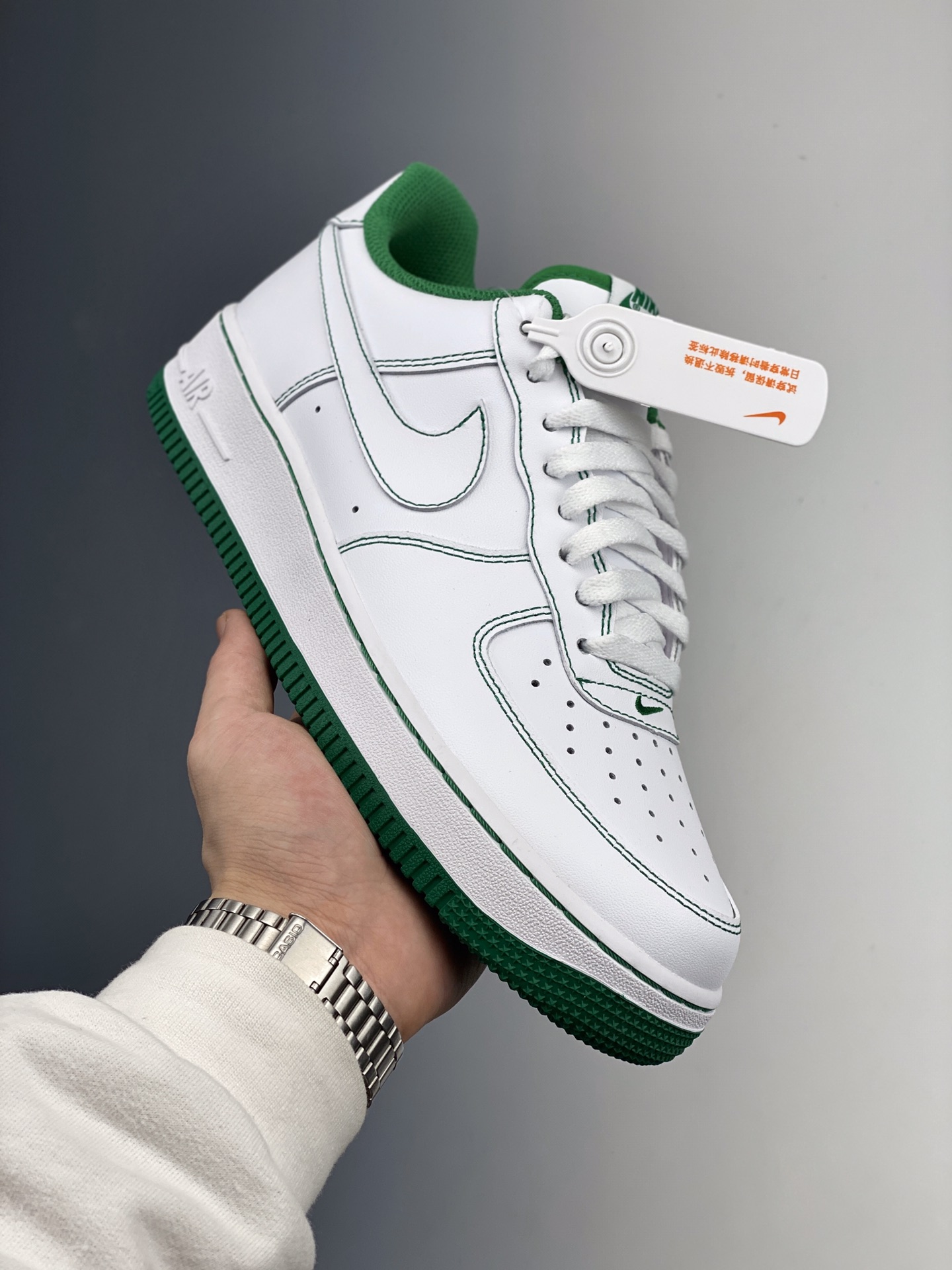 200  Nike Air Force 1 空军一号低帮运动休闲板鞋 CV1724-103