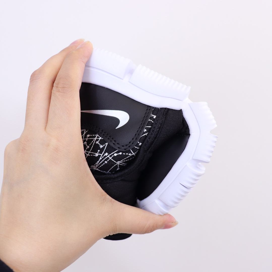 图片[7]-ＮＫ儿童雪地靴 专G版最新款高帮加绒棉靴🔥厚厚的绒保暖舒适✔️加上大大的魔术贴超级方便打开自行穿脱.而且不怕压脚，整个脚都是舒适的在里面，底非常轻非常软.一款超级棒的棉靴👍.-选品中心