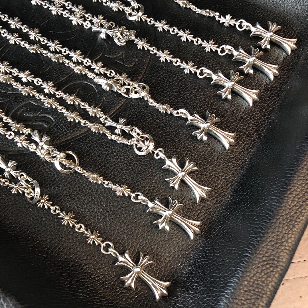 Chrome Hearts 𝐂𝐡𝐫𝐨𝐦𝐞 𝐡𝐞𝐚𝐫𝐭𝐬克罗心 套环拼接项链