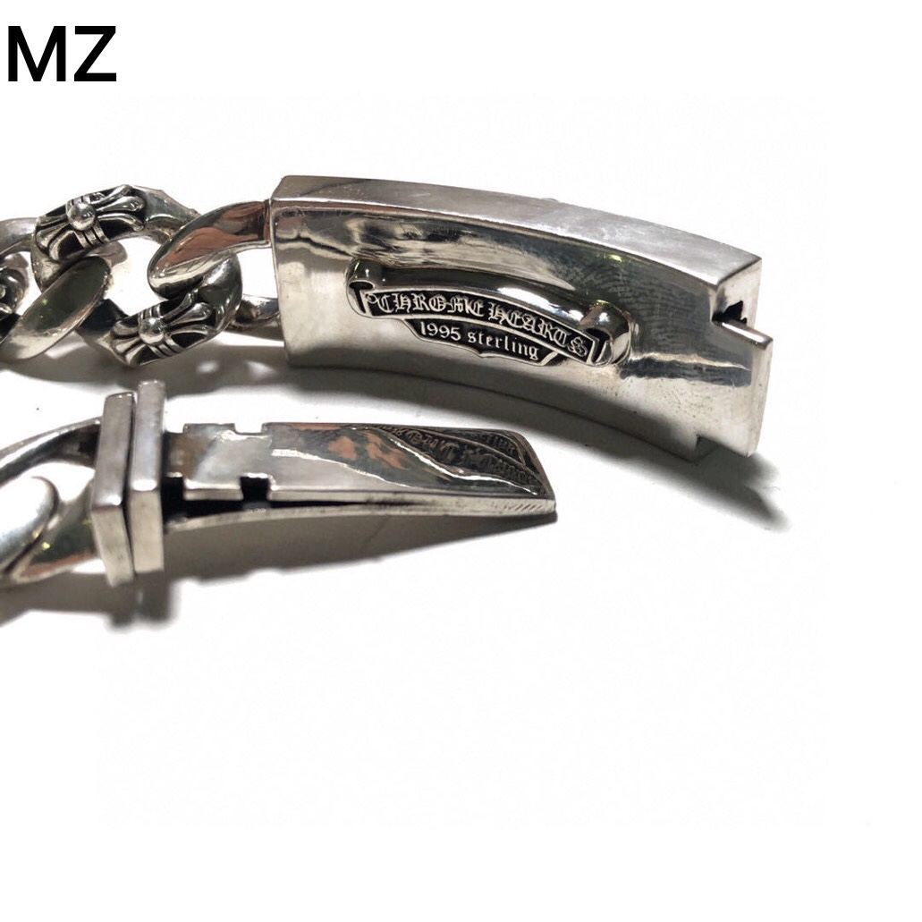 Chrome Hearts MZ独家拍摄，认准产品图片一致 𝐂𝐡𝐫𝐨𝐦𝐞 𝐡𝐞𝐚𝐫𝐭𝐬 克罗心十字花宝剑男士手链