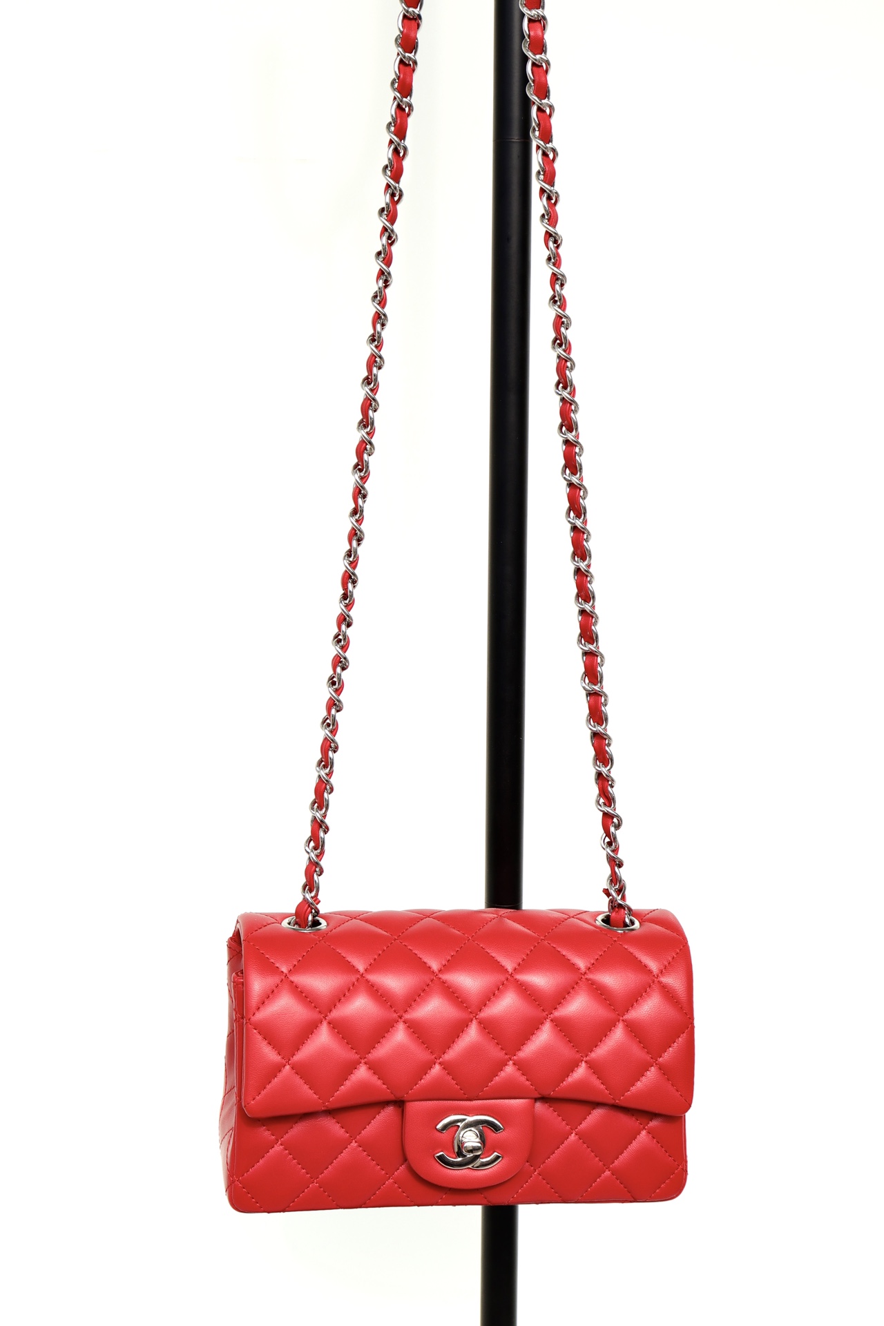 샤넬 CF 클래식 플랩백 은장 레드 램스킨 33196 Chanel Bag