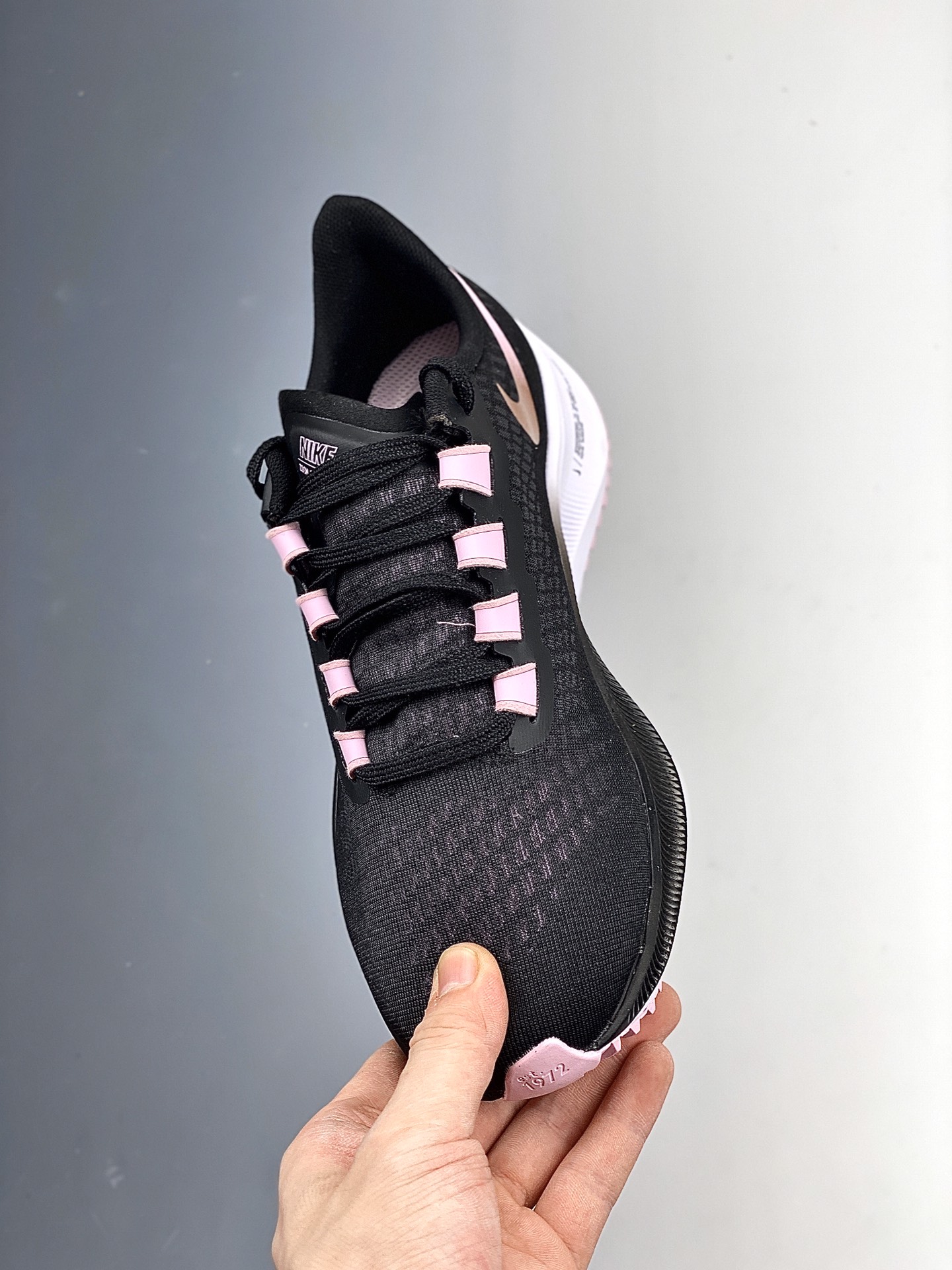 180   Nike Air ZM Pegasus 37 登月37代v2透气缓震疾速跑鞋 官BQ9647-007