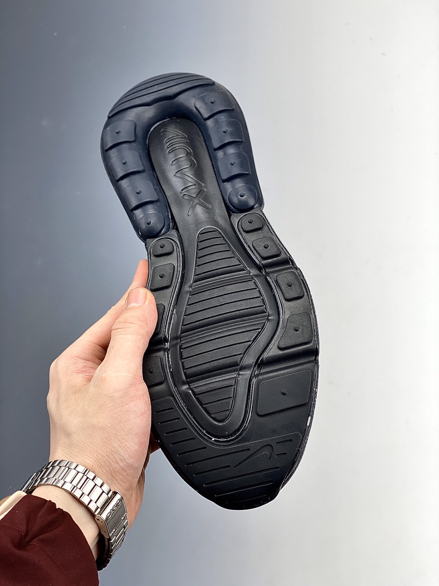 170  Nike Max 270 休闲气透网面半掌气垫跑步鞋AH8050-202
