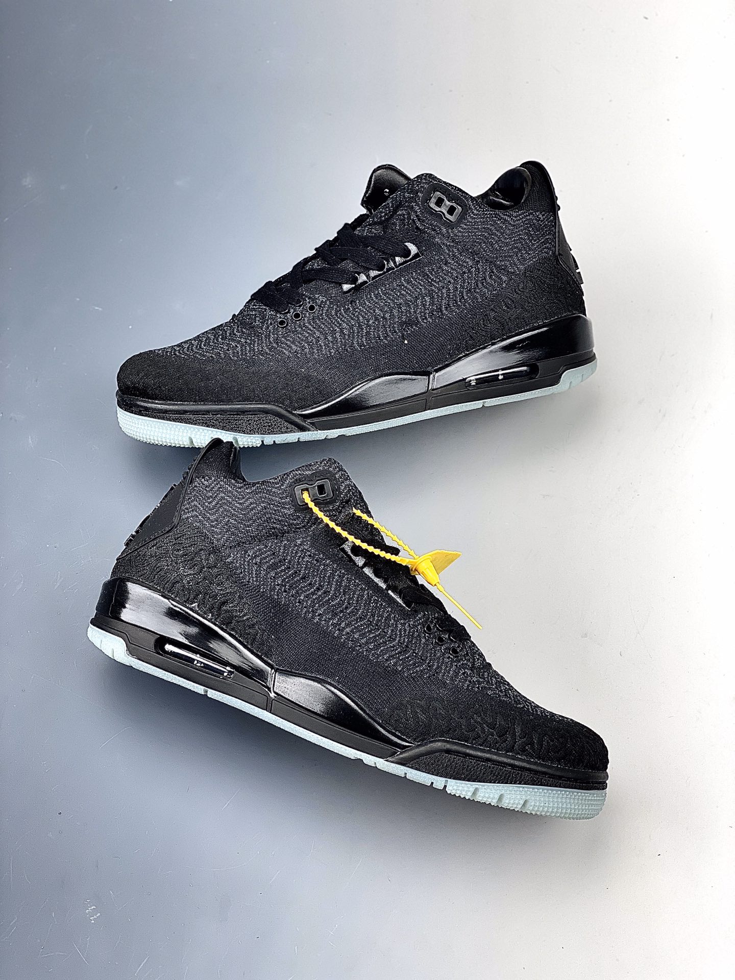 450    Air Jordan 3 Flyknit 乔3夜光编织 纯黑鞋面包括经典的AJ3 AQ1005-001