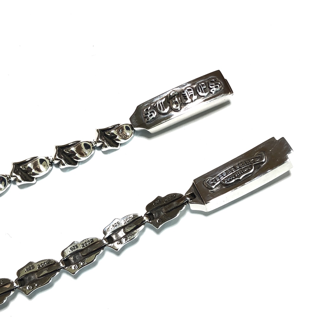Chrome Hearts 新品上架𝐂𝐡𝐫𝐨𝐦𝐞 𝐡𝐞𝐚𝐫𝐭𝐬滚石 舌头𝐦𝐢𝐧𝐢手链