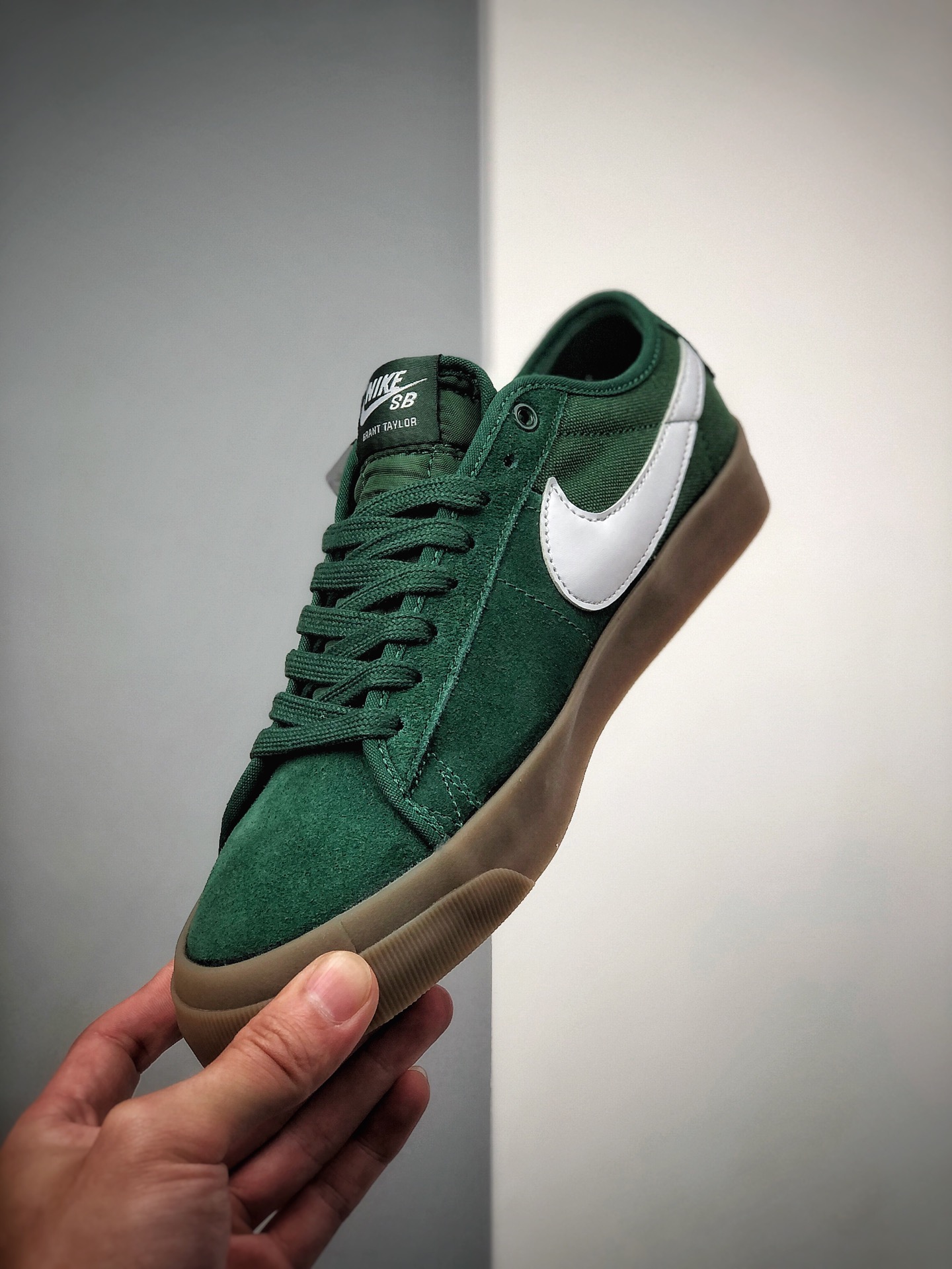 200   Nike SB Zoom Blazer Low Pro GT 开拓者苹果绿低帮休闲板鞋 DC0603-300
