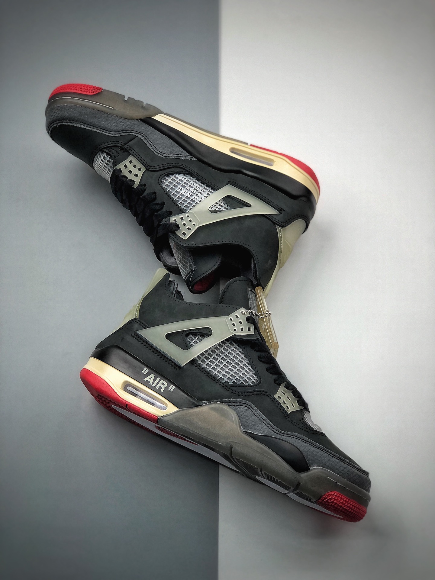 270   Off-White x Air Jordan 4 ”Bred”黑红OW联名蝉翼黑灰红 CV9388-001
