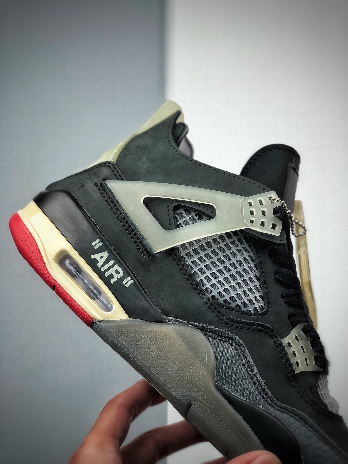 270   Off-White x Air Jordan 4 ”Bred”黑红OW联名蝉翼黑灰红 CV9388-001