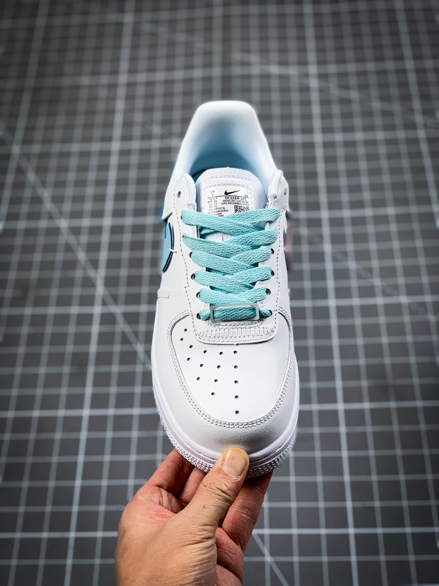 200 Nike Wmns Air Force 1 '07 LX”White/Red/Blue”空军一号经典低帮百搭休闲运动板鞋 DC1164-101