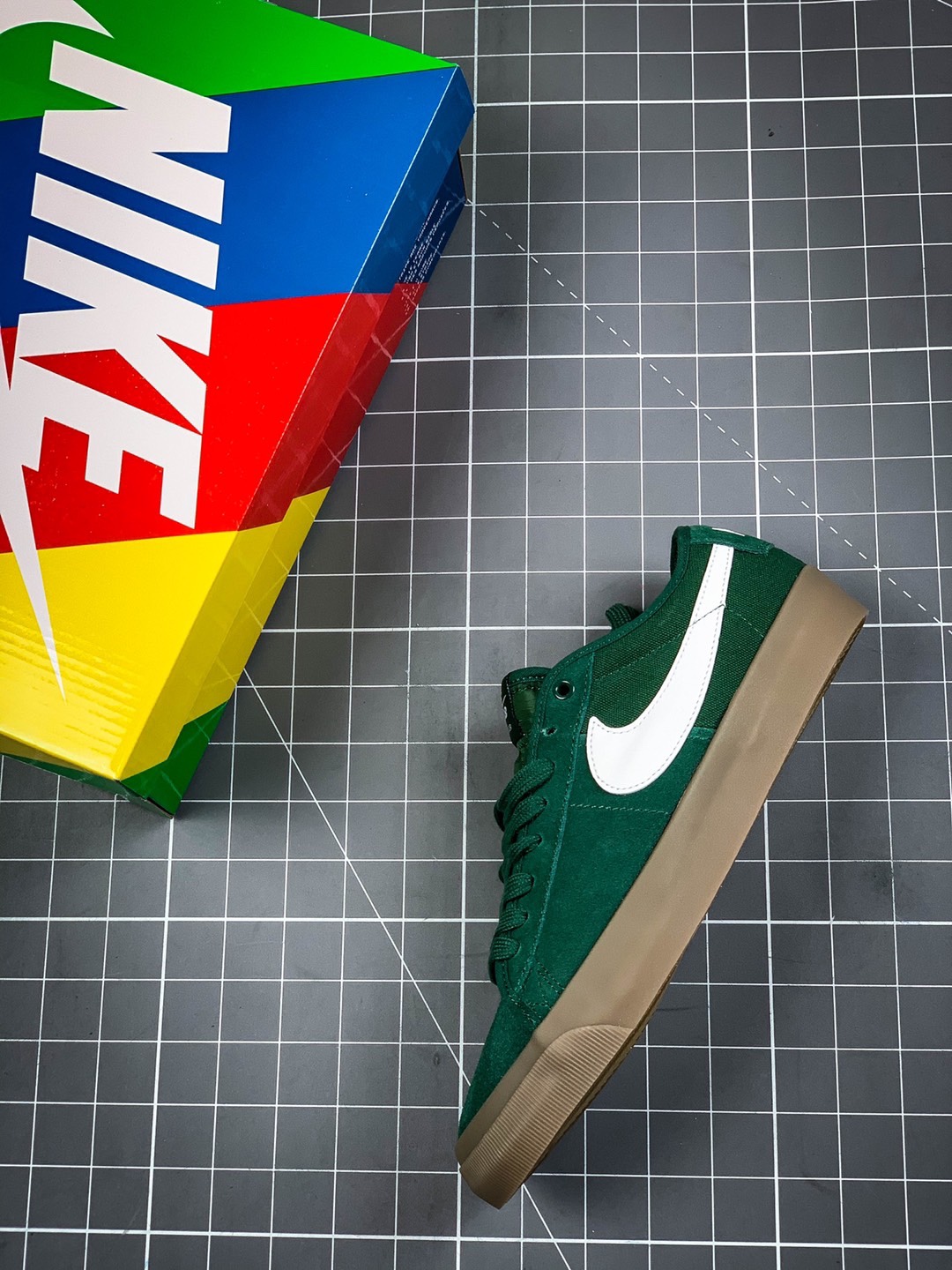 190 【王一博同款】Nike SB Zoom Blazer Low Pro GT白绿生胶Nike SB Blazer DC0603-300