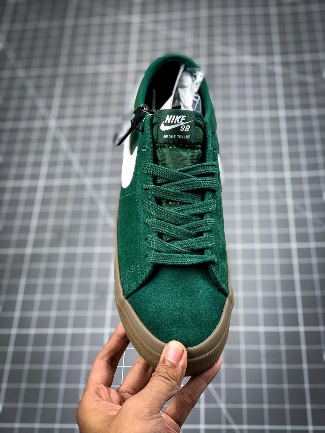 190 【王一博同款】Nike SB Zoom Blazer Low Pro GT白绿生胶Nike SB Blazer DC0603-300