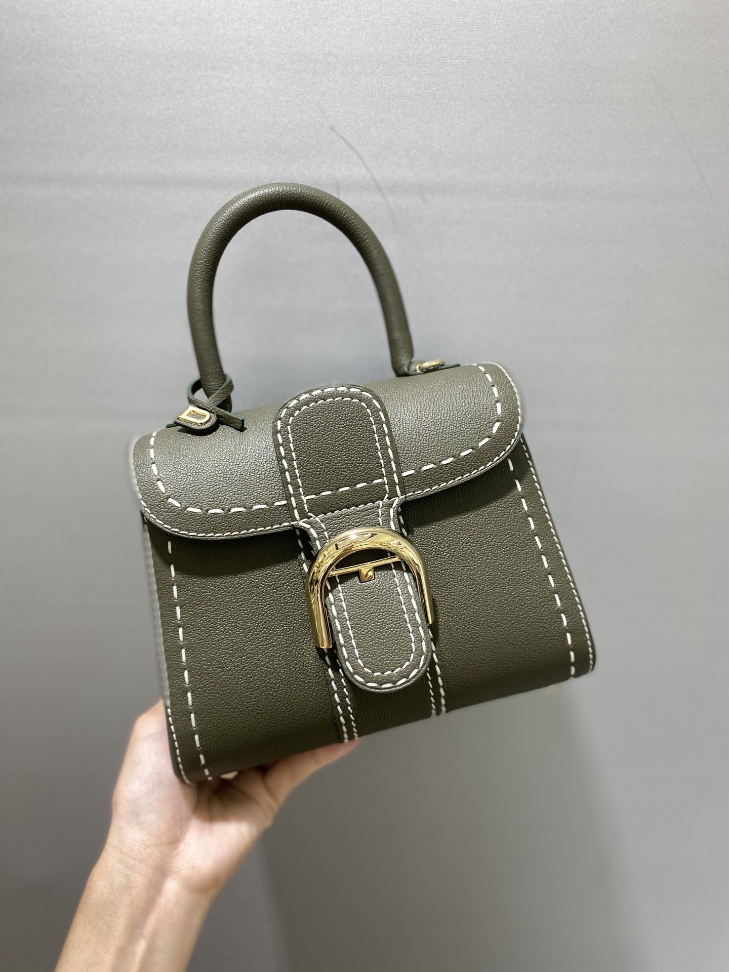 [Delvaux Women