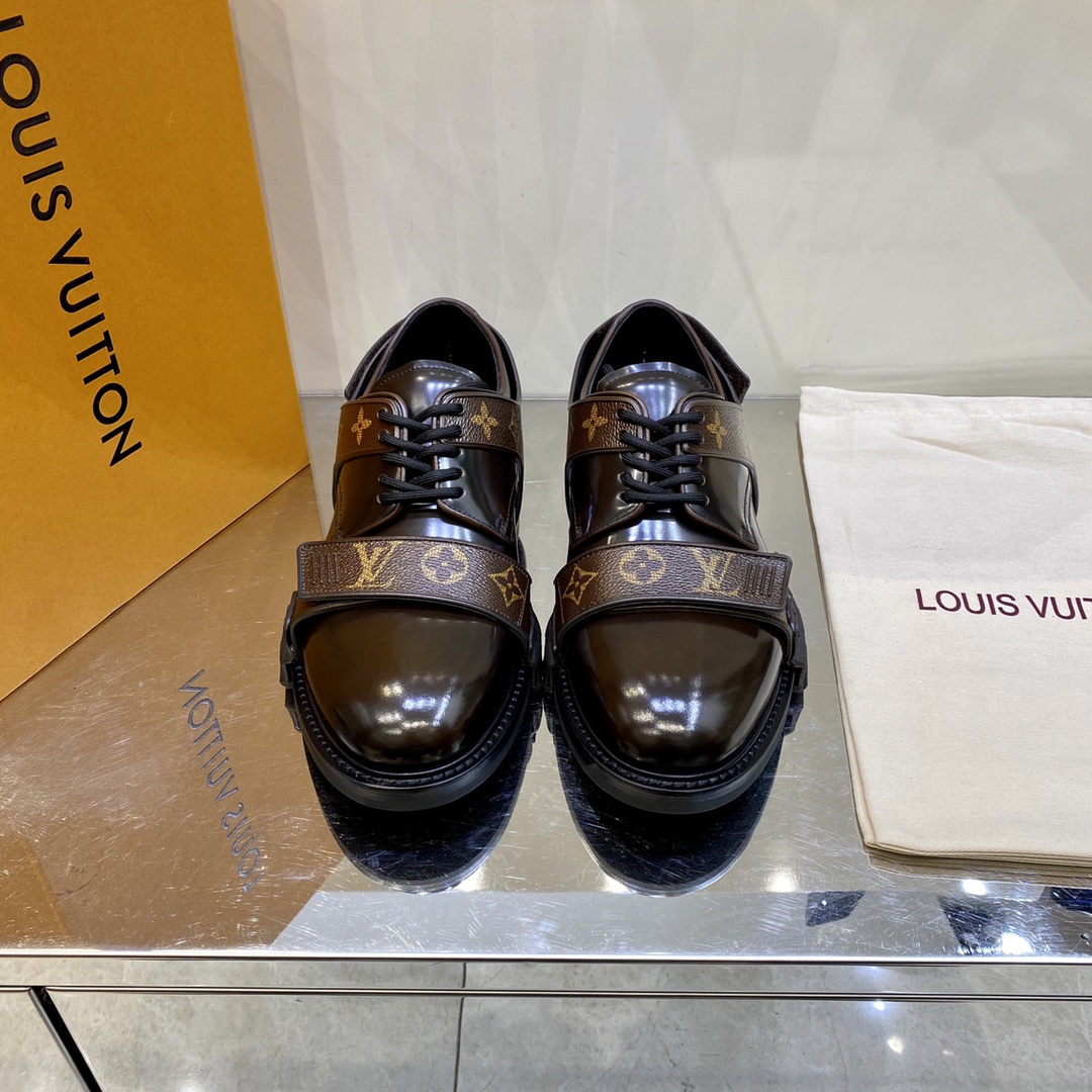 NO:640002,LV spring and summer fashion show catwalk models are coming, 11 materials, size 39-45 (customized 45, non-refundable and non-exchangeable), Louis Vuitton19860909lv 春夏时装秀款走秀款重磅来袭,11材质,码数39-45(45定做不退不换),,louis vuitton,Men's shoes