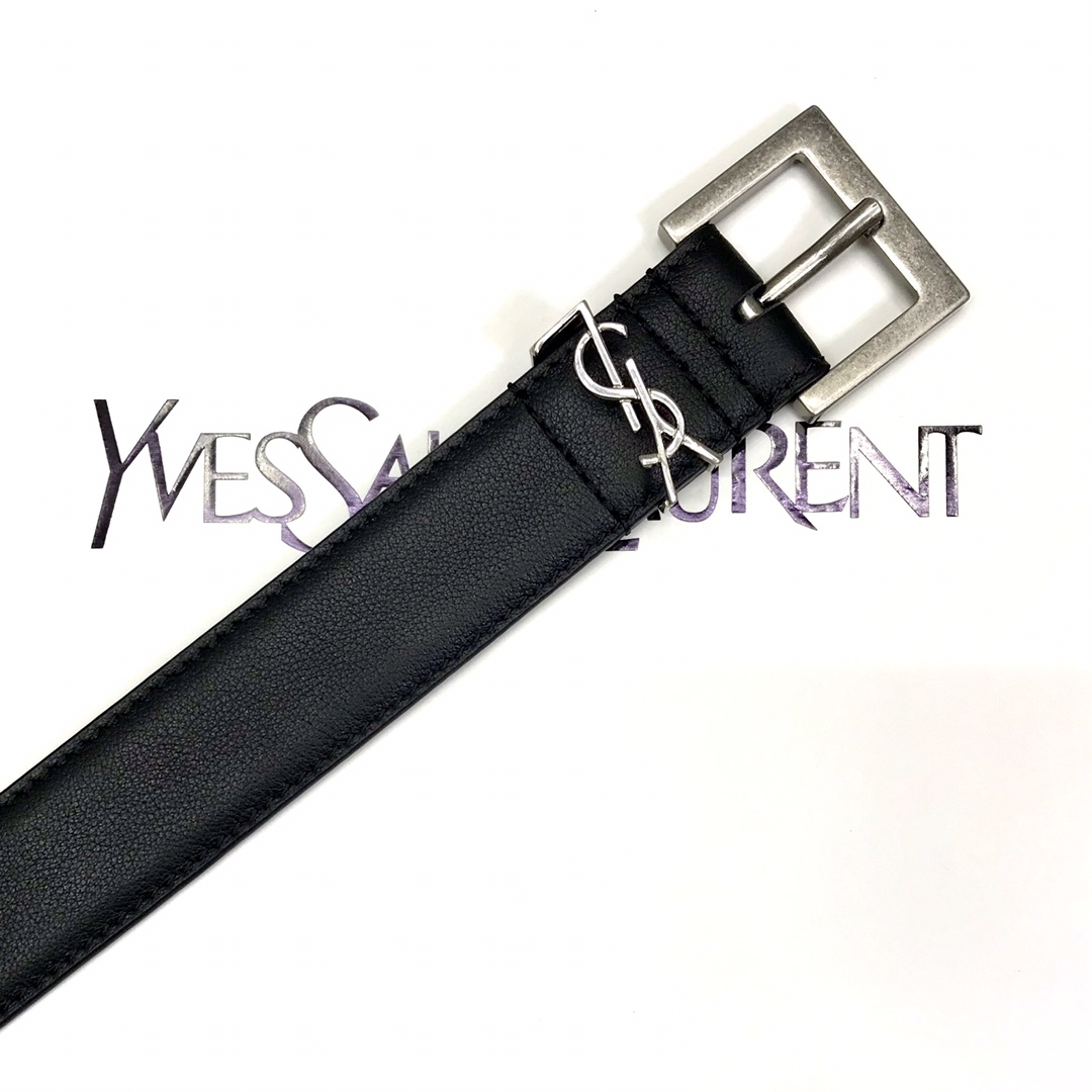 YvesSaintLaurent伊夫