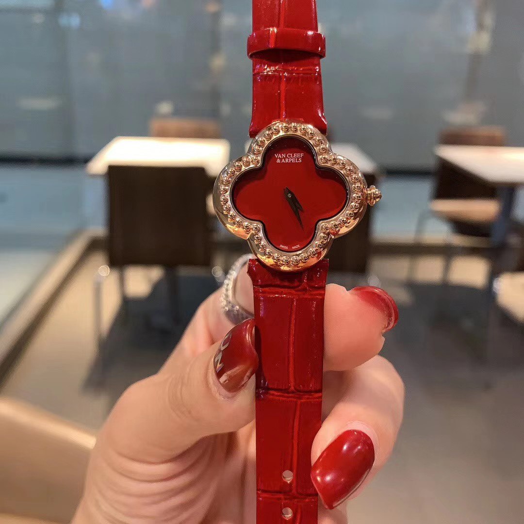 Van Cleef & Arpels 梵克雅宝四叶草